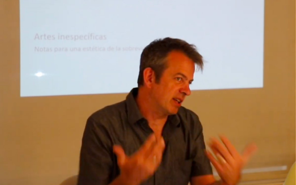 Artes inespecíficas: notas para una estética de la sobrevida