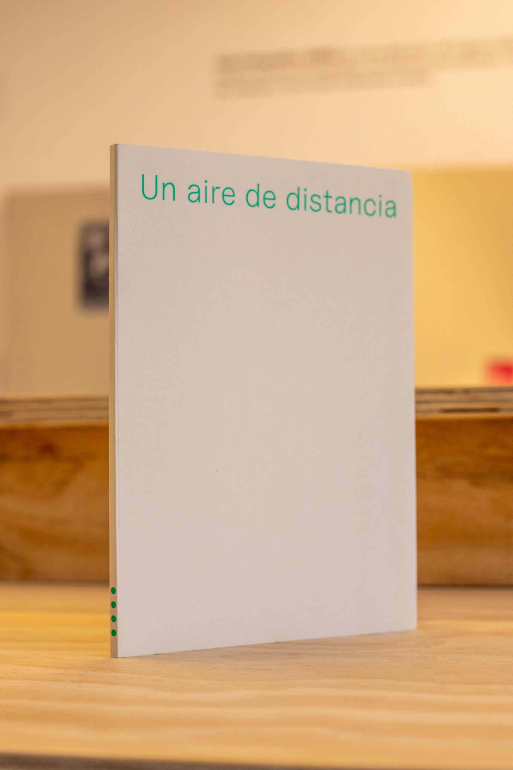 Un aire de distancia
